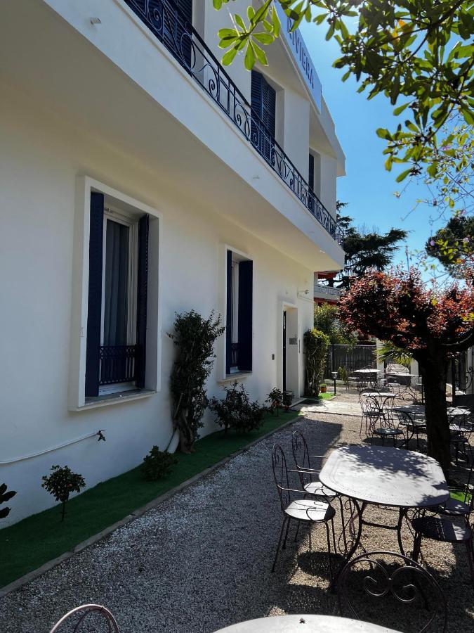 Hotel Bleu Riviera Cagnes-sur-Mer Dış mekan fotoğraf